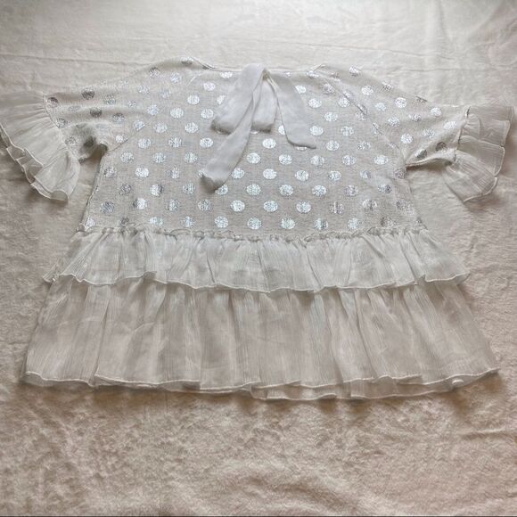 A’reve white with Silver Dots Short Sleeve Gauzy Top Size Medium - Picture 2 of 11